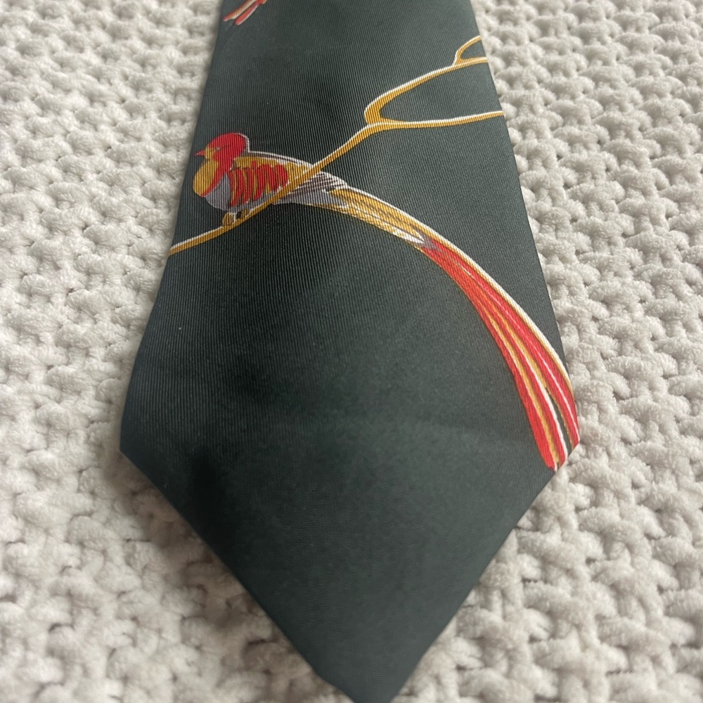 Galli’s necktie‎ green with red yellow birds 100% silk